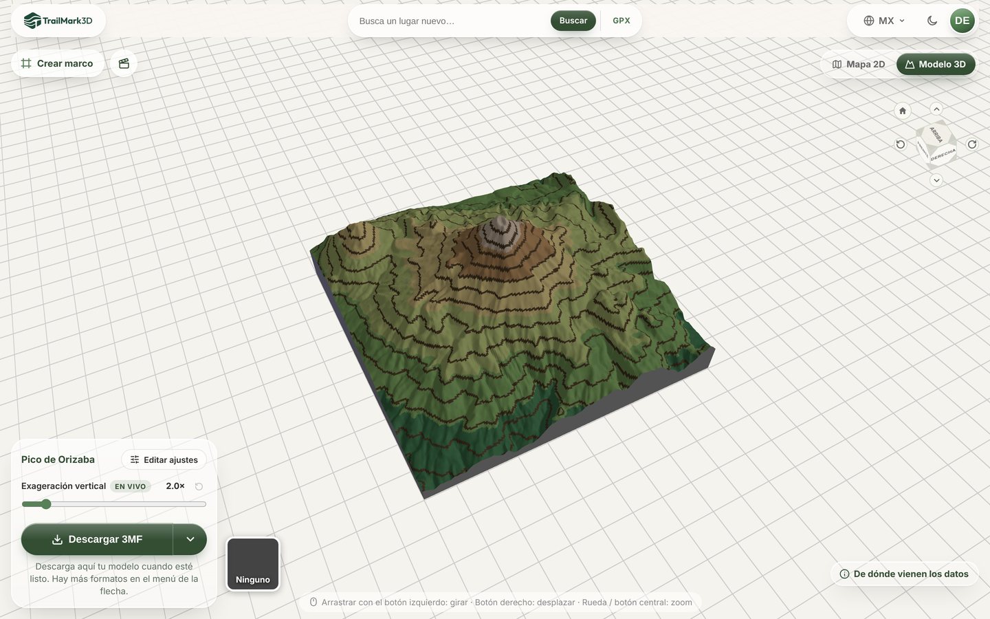 Un mapa topográfico del Pico de Orizaba impreso en 3D generado en TrailMark3D, con curvas de nivel sobre franjas de color por altitud, verde en la base y claro en la cumbre